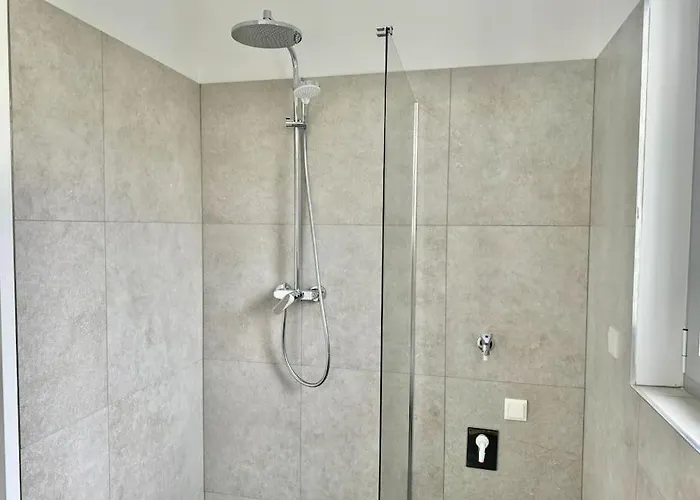 Rooftop With Balcony & Free Parking Apartamento
