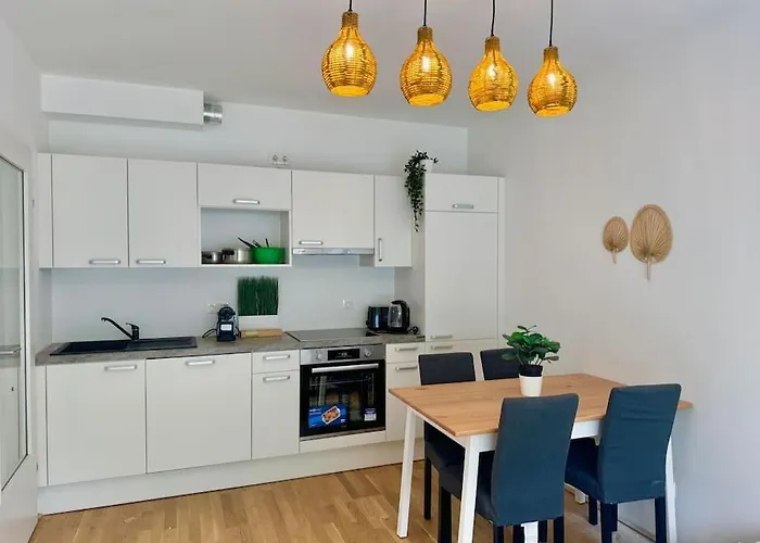 Rooftop With Balcony & Free Parking Apartamento *